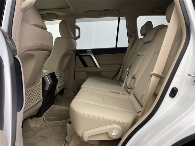 Toyota LAND CRUISER PRADO 2023 7166716-11