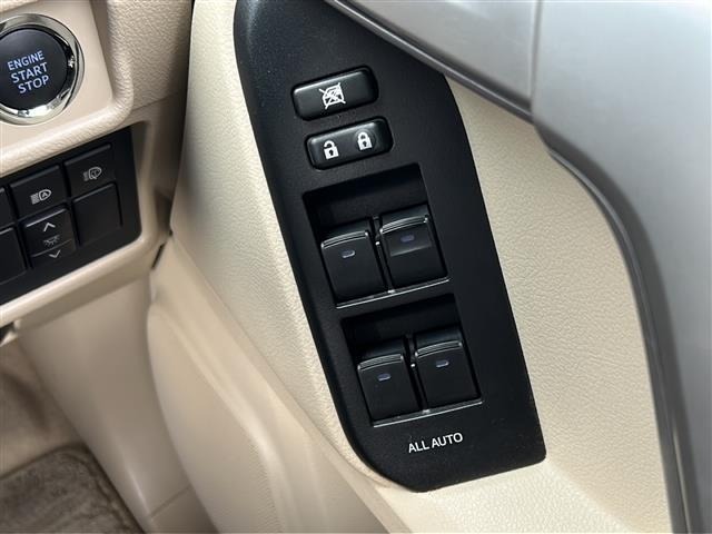 Toyota LAND CRUISER PRADO 2023 7166738-22