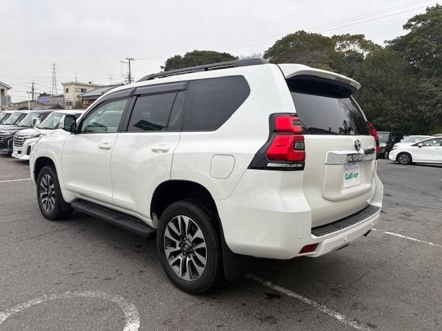 Toyota LAND CRUISER PRADO 2023 7166752-13