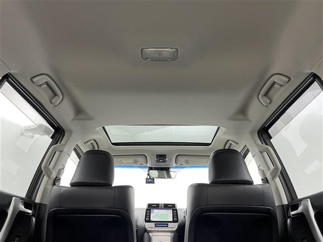 Toyota LAND CRUISER PRADO 2023 7166771-8
