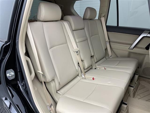 Toyota LAND CRUISER PRADO 2023 7166774-9