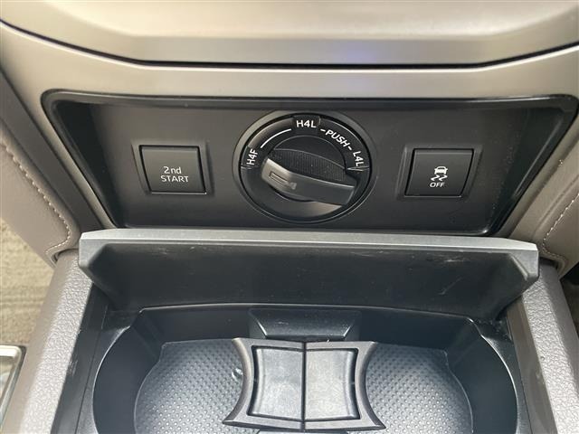 Toyota LAND CRUISER PRADO 2023 7166801-1