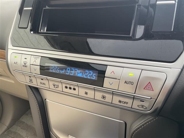 Toyota LAND CRUISER PRADO 2023 7166801-21