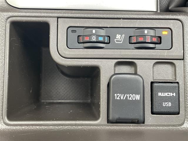 Toyota LAND CRUISER PRADO 2023 7166801-5
