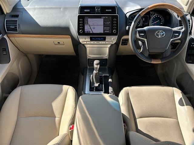Toyota LAND CRUISER PRADO 2023 7166840-14
