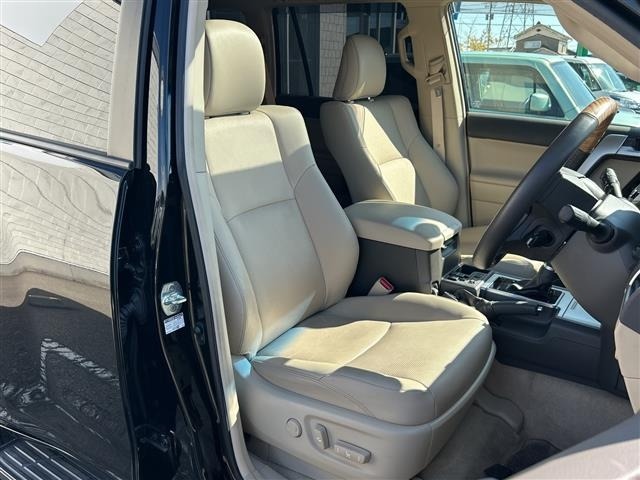 Toyota LAND CRUISER PRADO 2023 7166840-20