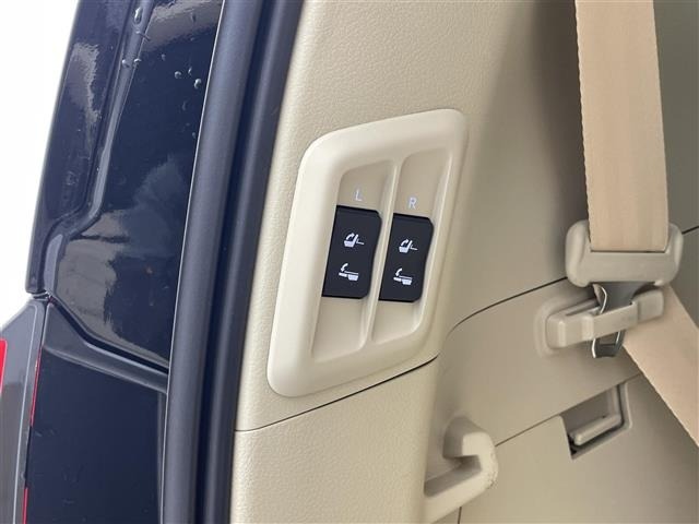 Toyota LAND CRUISER PRADO 2023 7166842-5