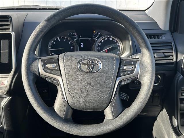 Toyota LAND CRUISER PRADO 2023 7166863-16
