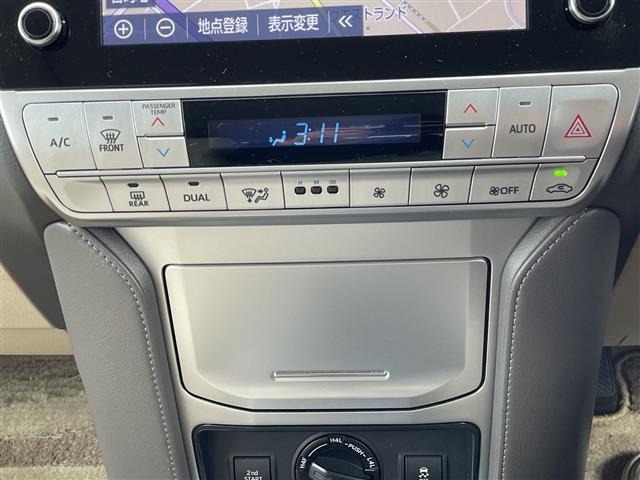 Toyota LAND CRUISER PRADO 2023 7166975-19