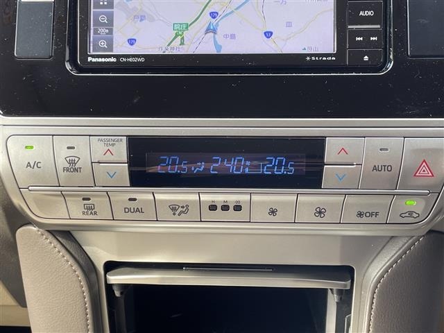 Toyota LAND CRUISER PRADO 2023 7166976-1