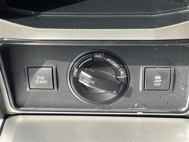Toyota LAND CRUISER PRADO 2023 7166976-22