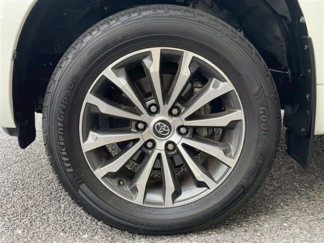 Toyota LAND CRUISER PRADO 2019 7166989-5