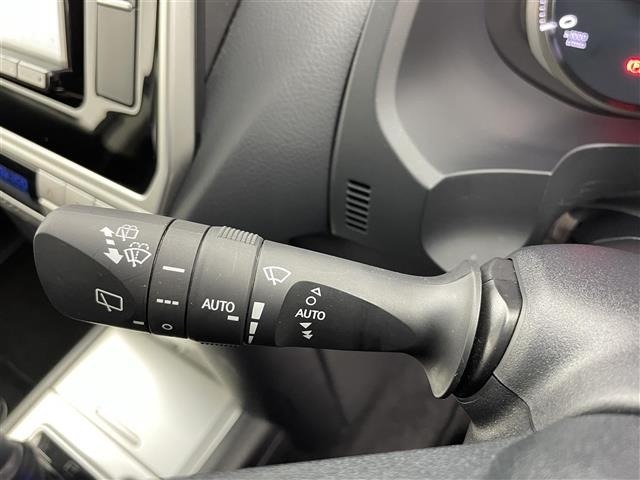 Toyota LAND CRUISER PRADO 2023 7167014-7