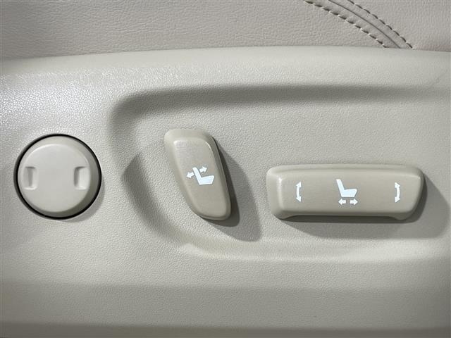 Toyota LAND CRUISER PRADO 2023 7167025-1
