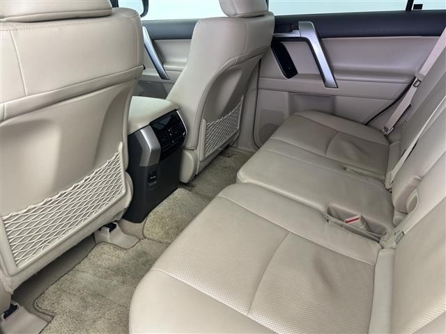 Toyota LAND CRUISER PRADO 2023 7167033-12