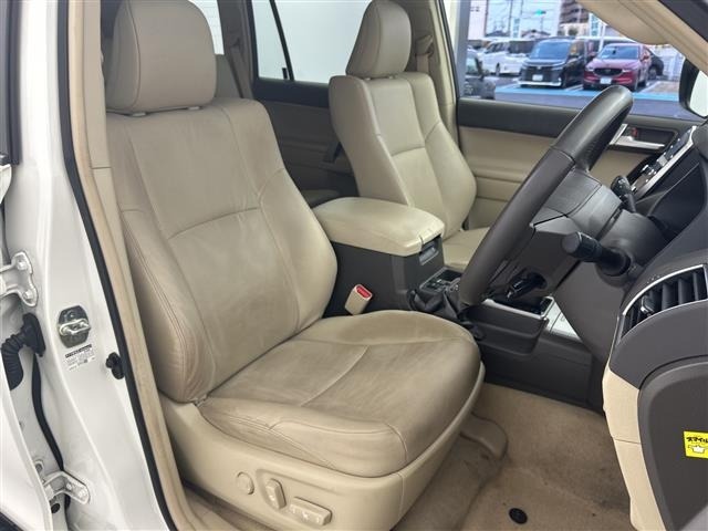 Toyota LAND CRUISER PRADO 2023 7167033-18