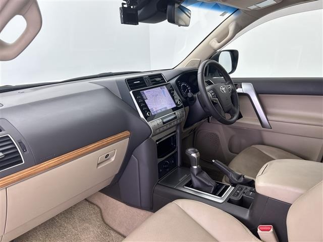 Toyota LAND CRUISER PRADO 2023 7167033-5