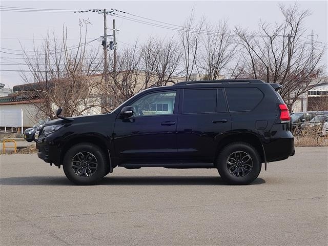 Toyota LAND CRUISER PRADO 2023 7167076-12