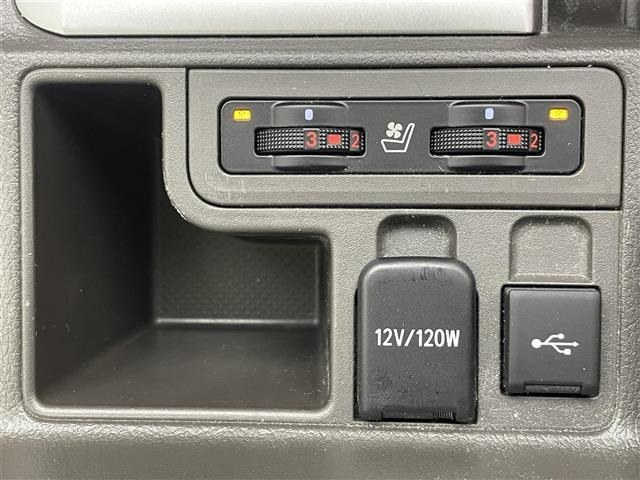 Toyota LAND CRUISER PRADO 2023 7167139-10