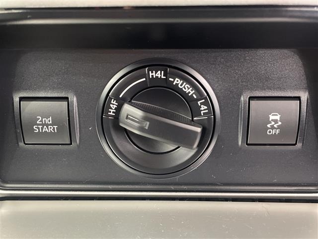 Toyota LAND CRUISER PRADO 2023 7167142-3