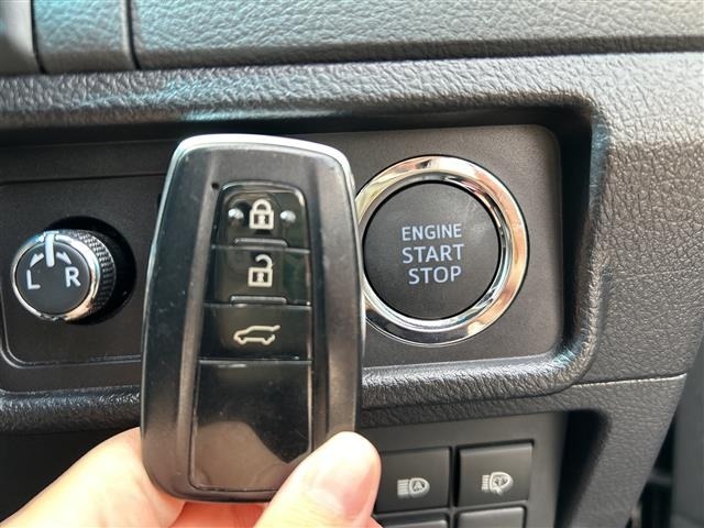 Toyota LAND CRUISER PRADO 2023 7167180-20