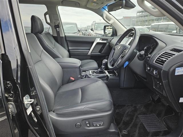 Toyota LAND CRUISER PRADO 2022 7167229-12