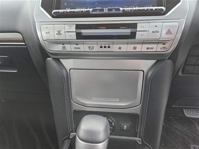 Toyota LAND CRUISER PRADO 2022 7167229-5