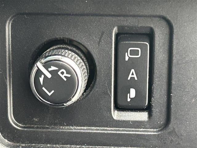 Toyota LAND CRUISER PRADO 2023 7167255-2
