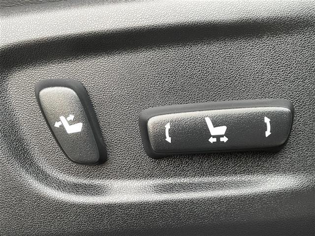 Toyota LAND CRUISER PRADO 2023 7167307-7