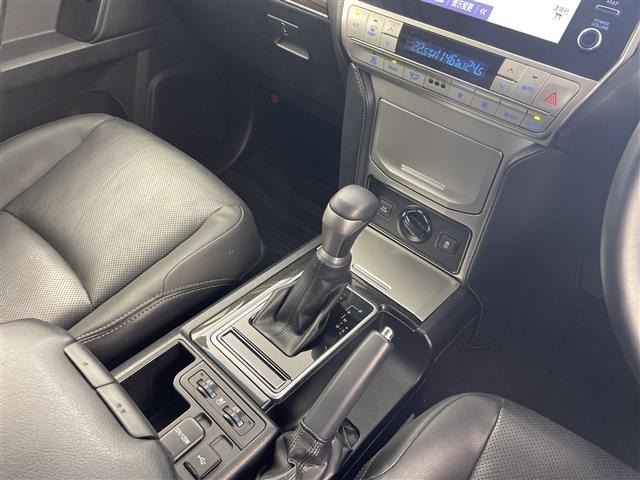 Toyota LAND CRUISER PRADO 2022 7167313-12