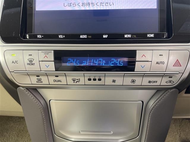 Toyota LAND CRUISER PRADO 2023 7167321-10