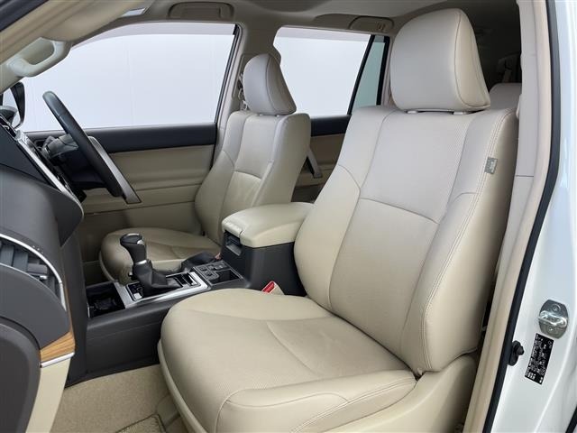 Toyota LAND CRUISER PRADO 2023 7167321-23