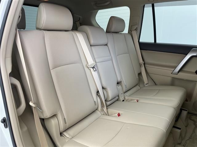 Toyota LAND CRUISER PRADO 2023 7167321-6
