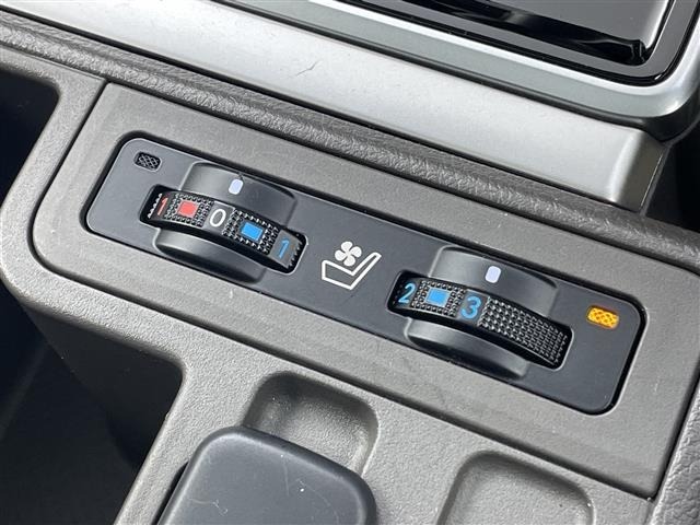 Toyota LAND CRUISER PRADO 2022 7167332-12