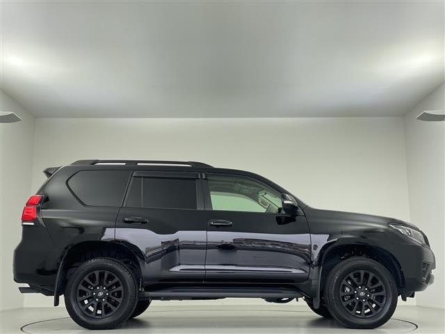 Toyota LAND CRUISER PRADO 2023 7167350-13