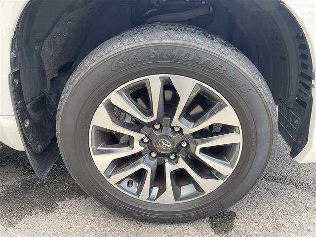 Toyota LAND CRUISER PRADO 2023 7167368-12