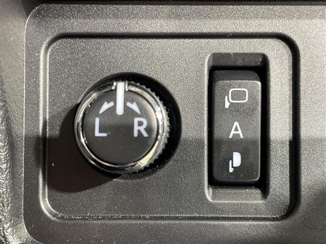 Toyota LAND CRUISER PRADO 2023 7167369-12