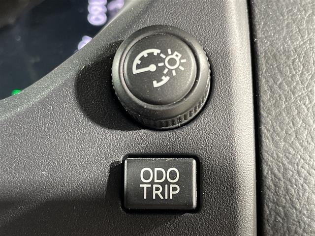 Toyota LAND CRUISER PRADO 2023 7167369-13