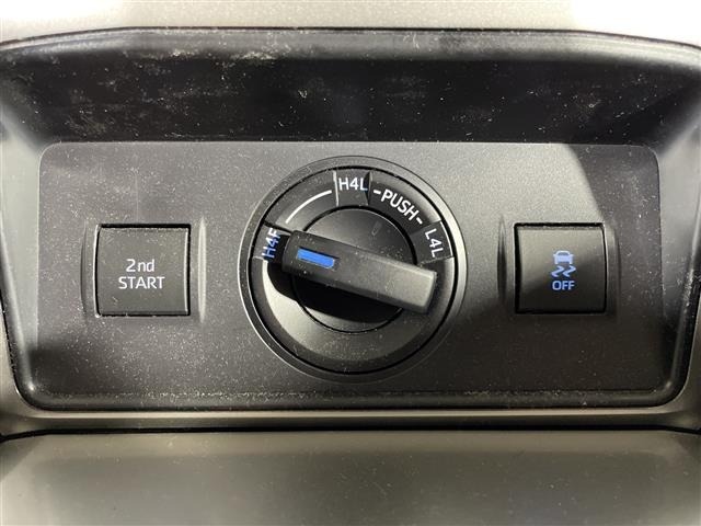 Toyota LAND CRUISER PRADO 2023 7167369-3