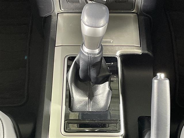 Toyota LAND CRUISER PRADO 2023 7167369-5