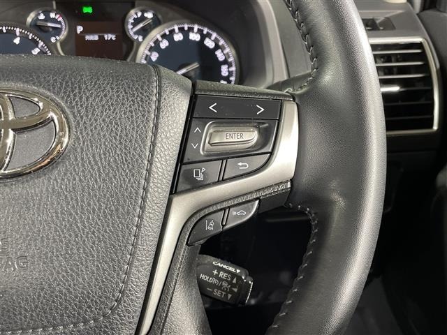 Toyota LAND CRUISER PRADO 2023 7167369-6