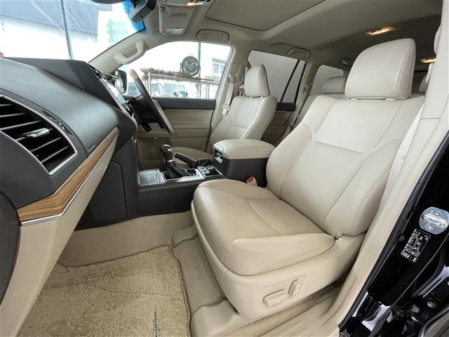 Toyota LAND CRUISER PRADO 2022 7167468-18