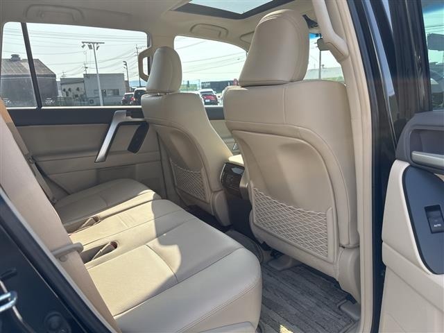 Toyota LAND CRUISER PRADO 2023 7167481-2