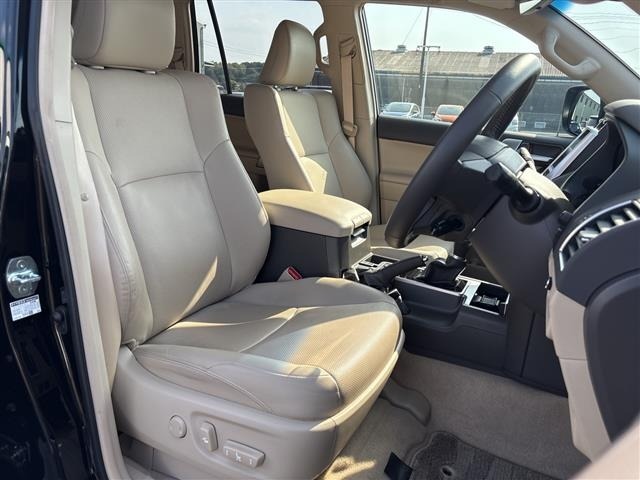 Toyota LAND CRUISER PRADO 2023 7167481-20
