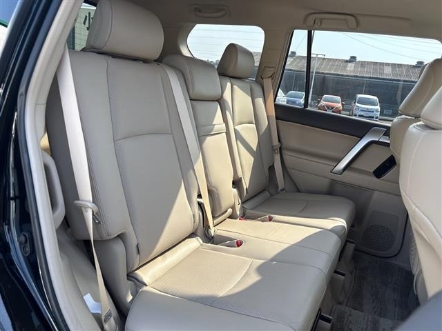 Toyota LAND CRUISER PRADO 2023 7167481-4