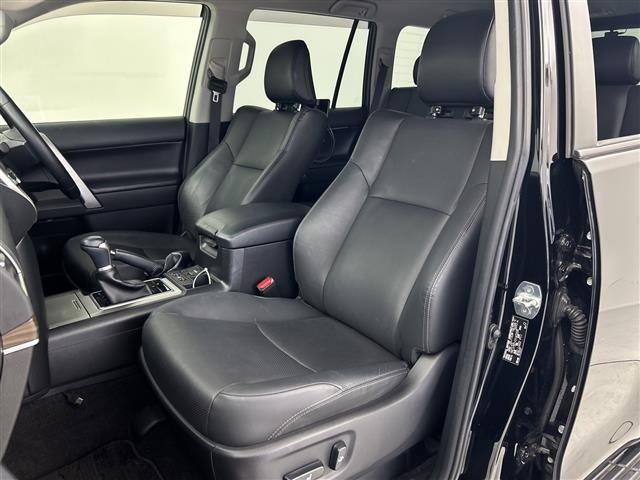 Toyota LAND CRUISER PRADO 2023 7167533-6