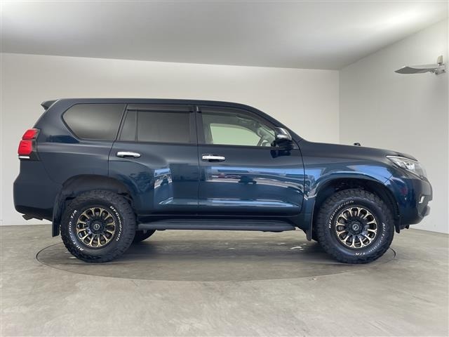 Toyota LAND CRUISER PRADO 2019 7167535-21