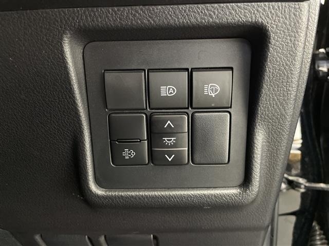 Toyota LAND CRUISER PRADO 2023 7167562-24