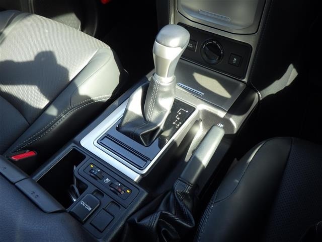 Toyota LAND CRUISER PRADO 2023 7167569-13