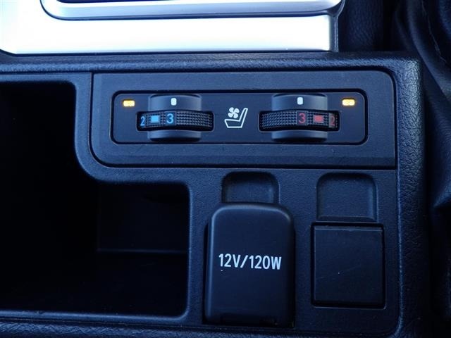 Toyota LAND CRUISER PRADO 2023 7167569-21